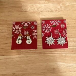 2 Pairs Holiday Earrings
